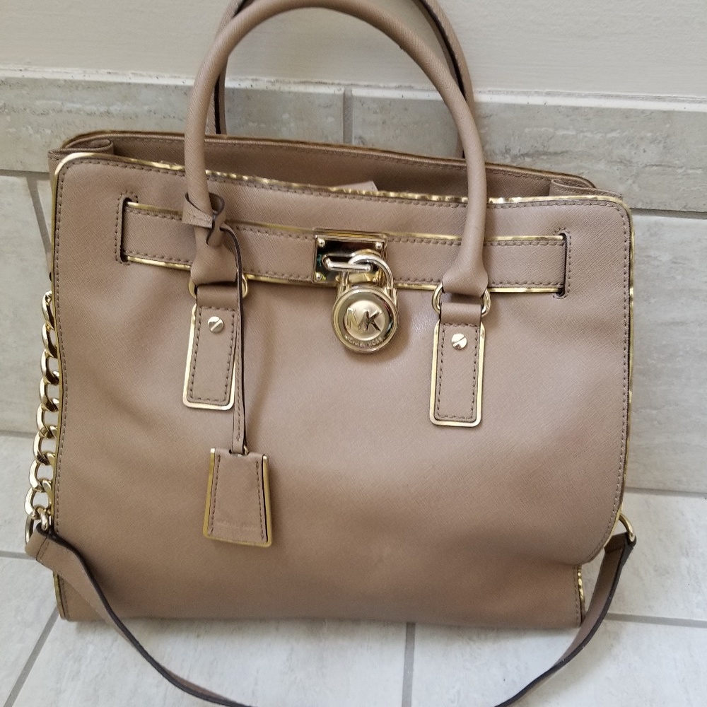 Michael Kors Hamiltion Satchel
